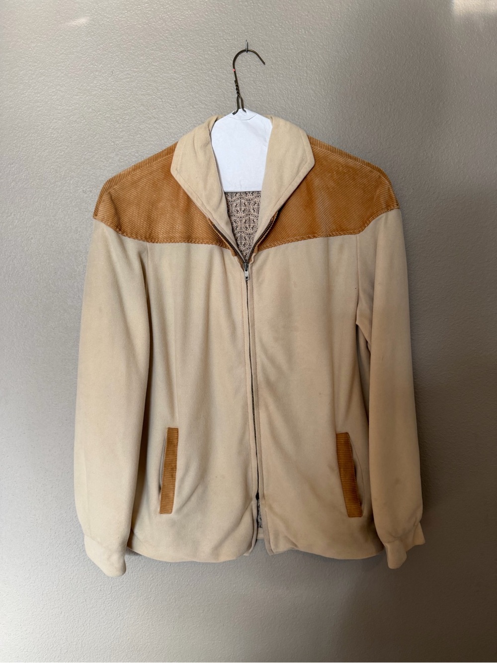 Vintage Men's Beige Zip-Up Sweater Jacket with Tan Corduroy Yoke
